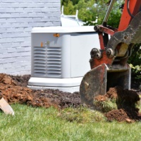 Generator vs. Solar Battery: Joplin Home Backup Guide